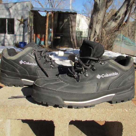 Columbia BugaLow waterproof hiking boots